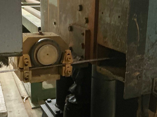 Femco horizontale lintzaagmachine - afbeelding 21 van  34