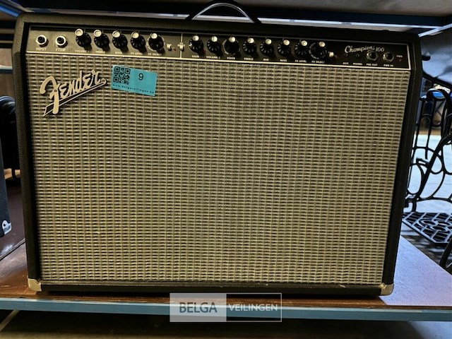 Fender champion 100 versterker - afbeelding 1 van  5