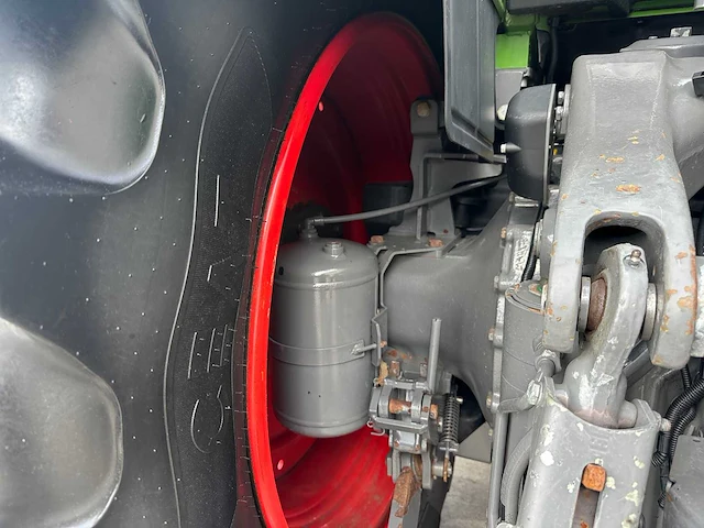 Fendt - 2019 - 718 vario - vierwielaangedreven landbouwtractor - afbeelding 1 van  66