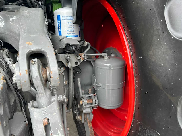 Fendt - 2019 - 718 vario - vierwielaangedreven landbouwtractor - afbeelding 2 van  66