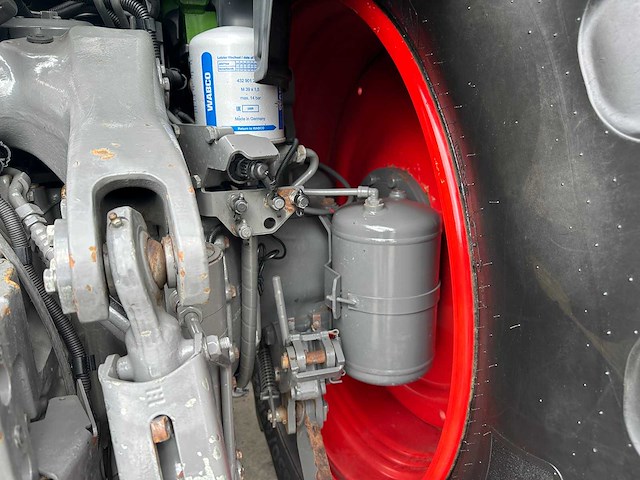Fendt - 2019 - 718 vario - vierwielaangedreven landbouwtractor - afbeelding 25 van  36