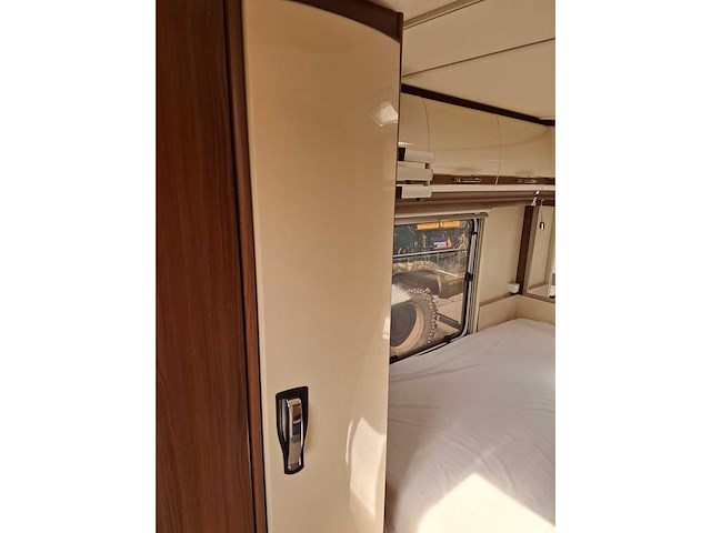 Fendt - 650 - saphire - caravan - afbeelding 18 van  91