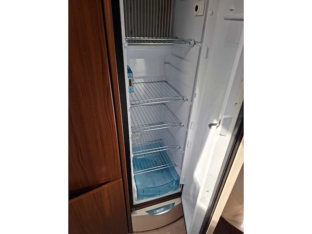 Fendt - 650 - saphire - caravan - afbeelding 21 van  91