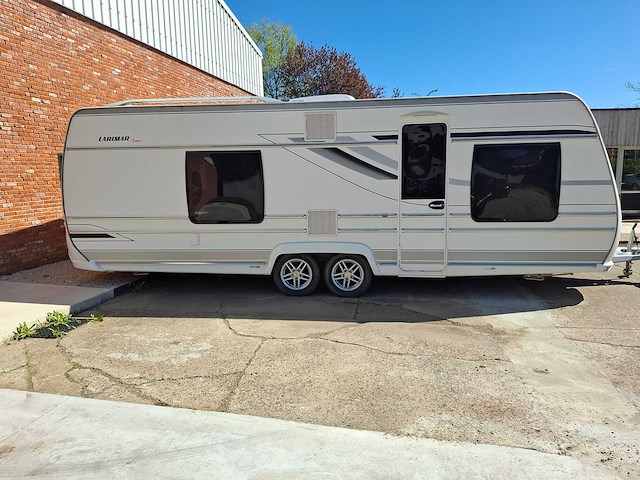 Fendt - 650 - saphire - caravan - afbeelding 33 van  91