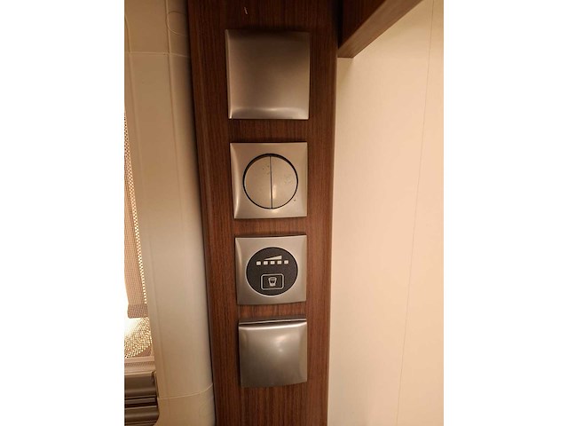 Fendt - 650 - saphire - caravan - afbeelding 51 van  91