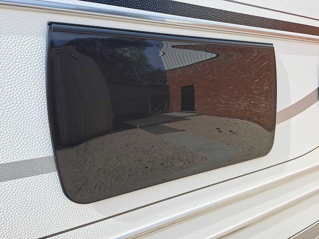 Fendt - 650 - saphire - caravan - afbeelding 83 van  91