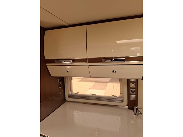 Fendt - 650 - saphire - caravan - afbeelding 77 van  91