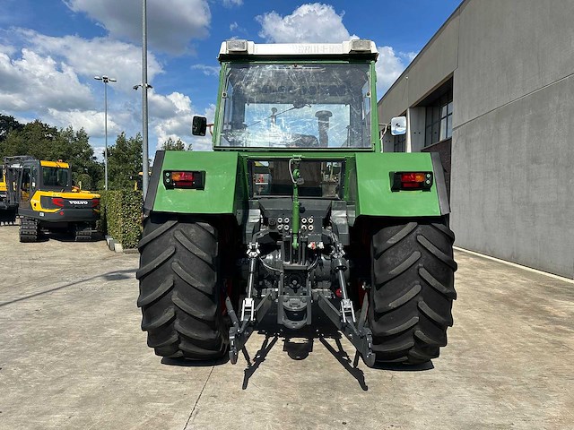 Fendt - favorit 614 lsa - vierwielaangedreven landbouwtractor - afbeelding 36 van  40