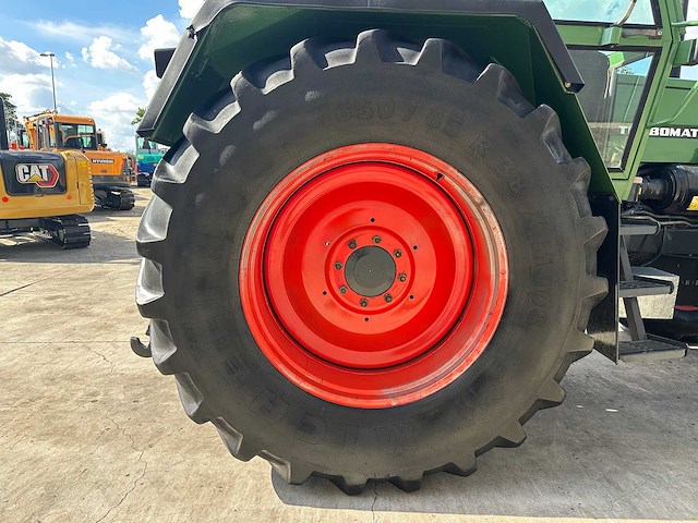 Fendt - favorit 614 lsa - vierwielaangedreven landbouwtractor - afbeelding 23 van  43