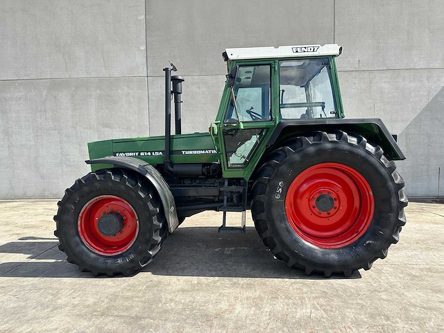 Fendt - favorit 614 lsa - vierwielaangedreven landbouwtractor - afbeelding 40 van  43