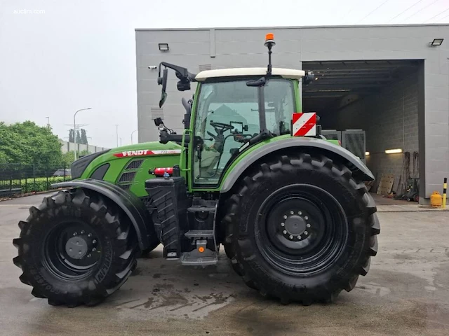 Fendt 720 vario 2wd tractor - afbeelding 1 van  35