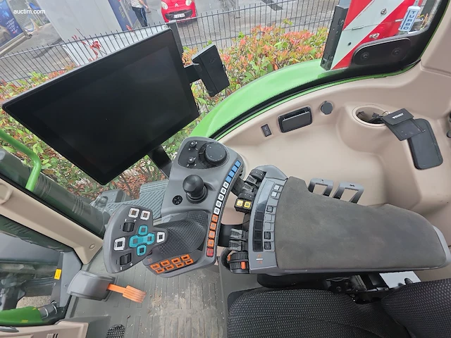 Fendt 720 vario 2wd tractor - afbeelding 13 van  35