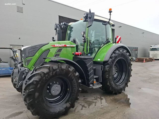 Fendt 720 vario 2wd tractor - afbeelding 33 van  35