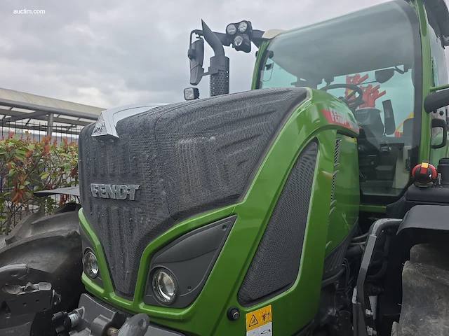 Fendt 720 vario 2wd tractor - afbeelding 35 van  35