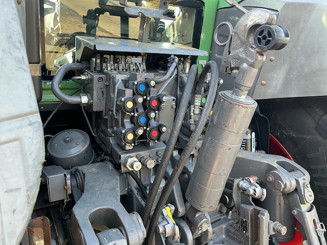 Fendt 922 vario vierwielaangedreven landbouwtractor - afbeelding 25 van  36