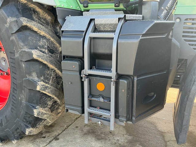 Fendt 922 vario vierwielaangedreven landbouwtractor - afbeelding 30 van  36