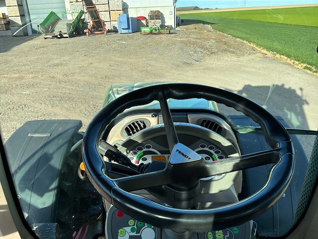 Fendt 924 vario tractor - afbeelding 11 van  38