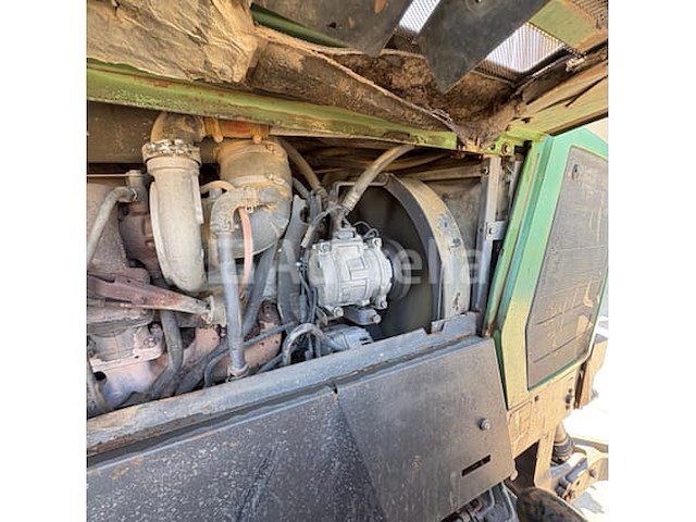 Fendt 926 tractor (1997-19.059 uur-vin: 926211291-01) - afbeelding 29 van  35
