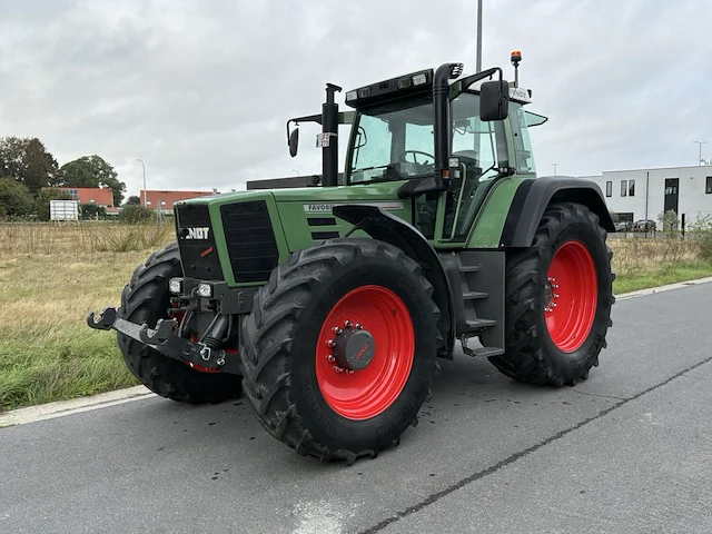 Fendt favorit 816 turboshift vierwielaangedreven tractor - afbeelding 1 van  51