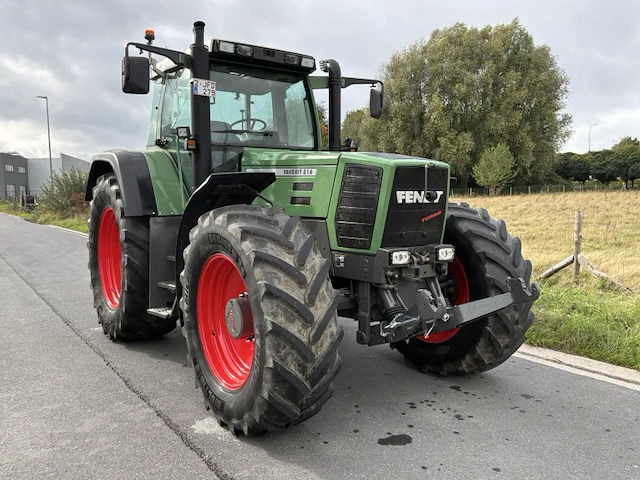 Fendt favorit 816 turboshift vierwielaangedreven tractor - afbeelding 12 van  51
