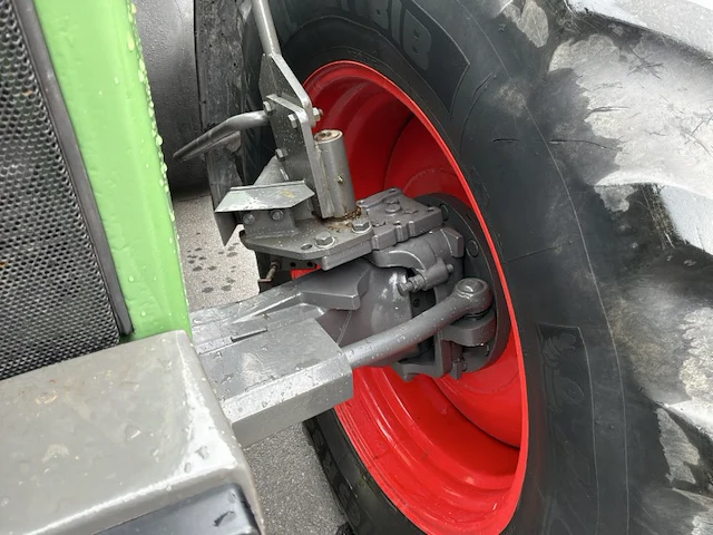 Fendt favorit 816 turboshift vierwielaangedreven tractor - afbeelding 30 van  51