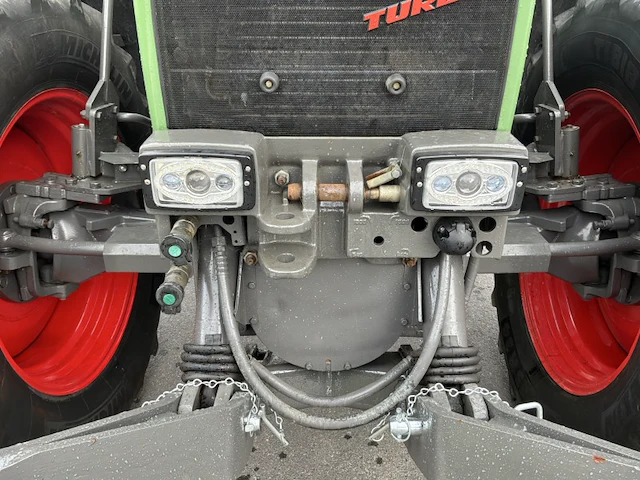 Fendt favorit 816 turboshift vierwielaangedreven tractor - afbeelding 35 van  51