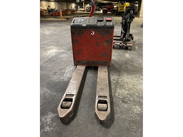 Fenwick linde t18 elektrische palletwagen - afbeelding 3 van  9