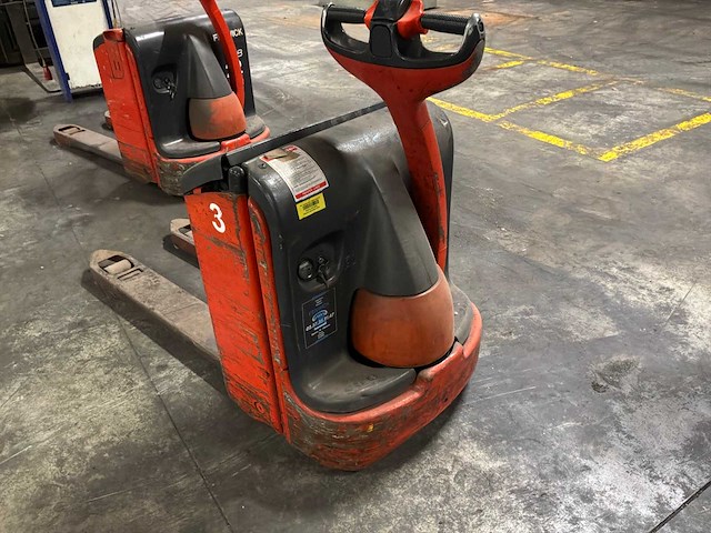 Fenwick linde t18 elektrische palletwagen - afbeelding 5 van  9