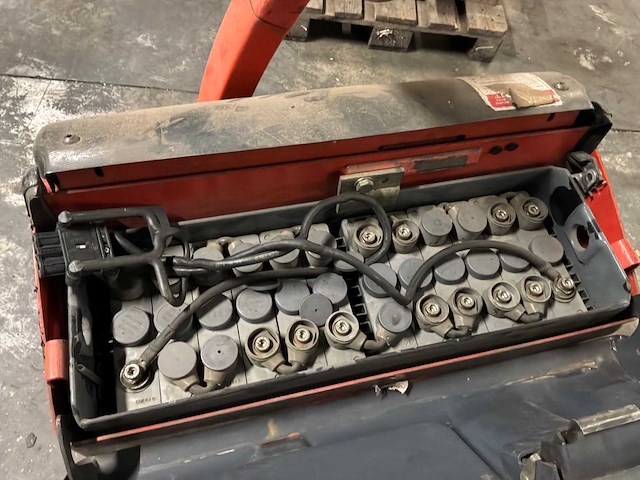 Fenwick linde t18 elektrische palletwagen - afbeelding 9 van  9