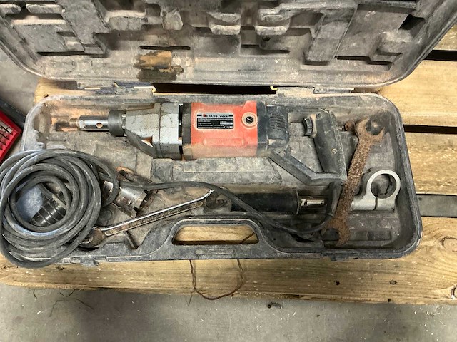 Feramo bb1003 kernboormachine - afbeelding 1 van  2