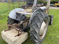 Ferguson vintage tractor - afbeelding 3 van  6