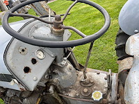 Ferguson vintage tractor - afbeelding 6 van  6