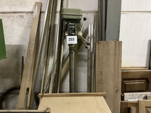 Ferm fm-radio-16m kolomboormachine - afbeelding 1 van  5