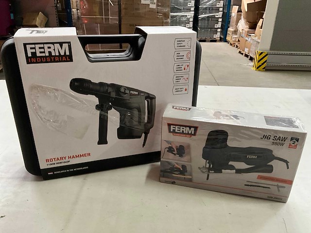 Ferm set boorhamer 1100w en decoupeerzaag 550w - afbeelding 1 van  7