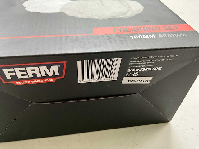 Ferm set haakse poetsmachine 1400w en polijstschijvenset - afbeelding 9 van  9