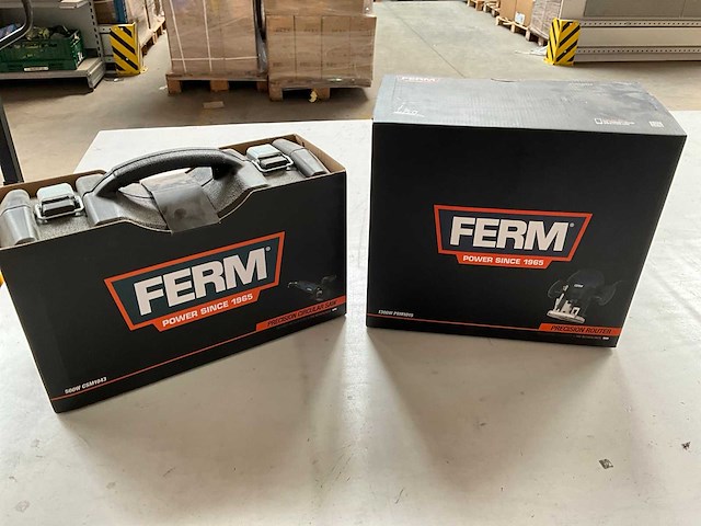 Ferm set handcirkelzaag 500w en bovenfrees 1300w - afbeelding 1 van  9