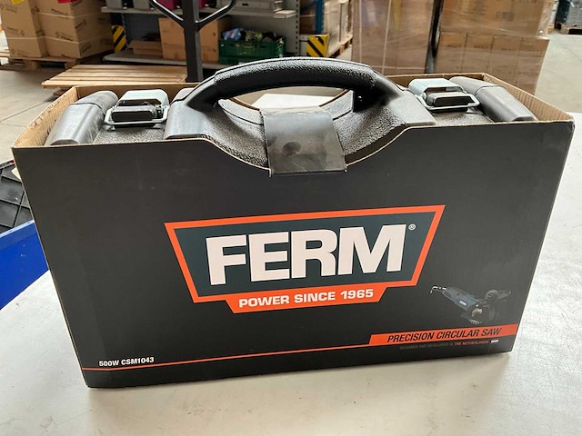 Ferm set handcirkelzaag 500w en bovenfrees 1300w - afbeelding 2 van  9