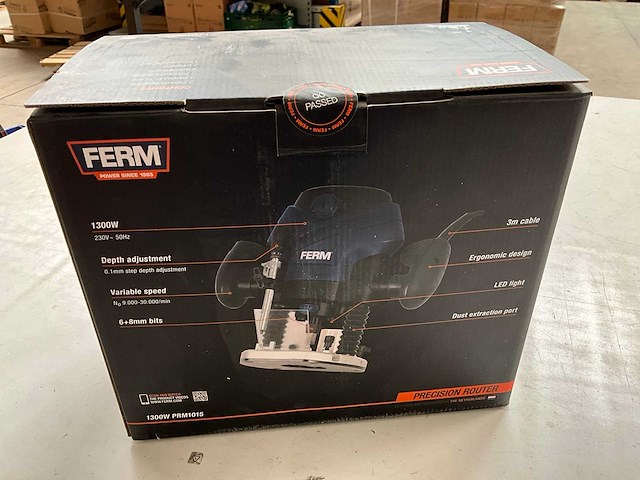 Ferm set handcirkelzaag 500w en bovenfrees 1300w - afbeelding 8 van  9