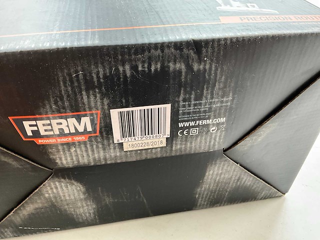 Ferm set handcirkelzaag 500w en bovenfrees 1300w - afbeelding 9 van  9