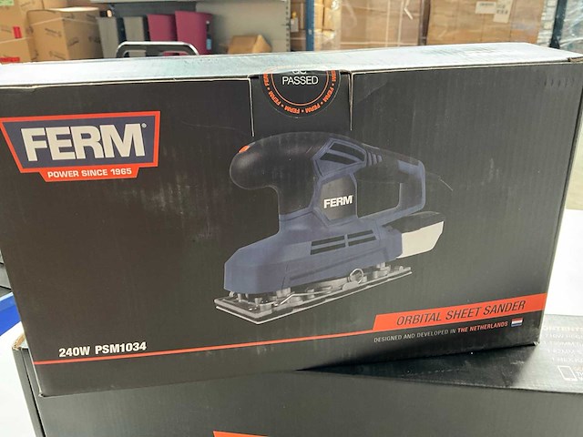 Ferm set reciprozaag 710w en vlakschuurmachine 240w - afbeelding 2 van  5