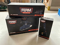 Ferm set vlakschuurmachine 240w, haakse slijper 500w en soldeerbout - afbeelding 1 van  11