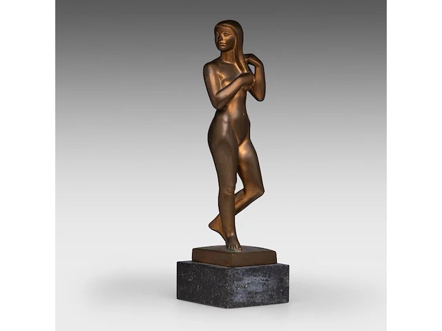 Fernand debonnaires (1907-1997), female nude standing, patinated bronze on a bluestone base the bronze: 38.5 cm. (15.16 in.), including the base: 44.5 cm. (17.51 in.) - afbeelding 6 van  8