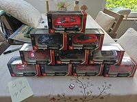 Ferrari - lot n 4 miniatuurauto 1/13 - overige verzamelobjecten - afbeelding 1 van  11