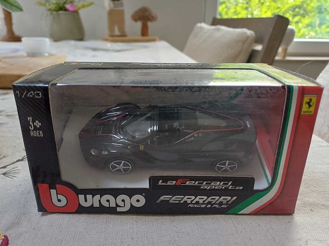 Ferrari - lot n 4 miniatuurauto 1/13 - overige verzamelobjecten - afbeelding 6 van  11