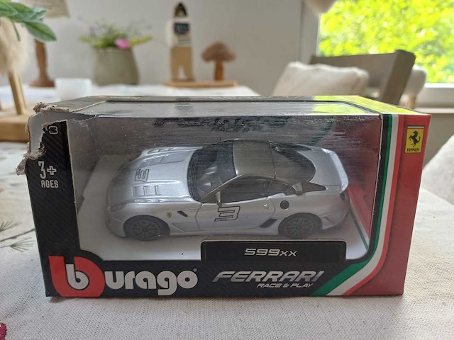 Ferrari - lot n 4 miniatuurauto 1/13 - overige verzamelobjecten - afbeelding 9 van  11
