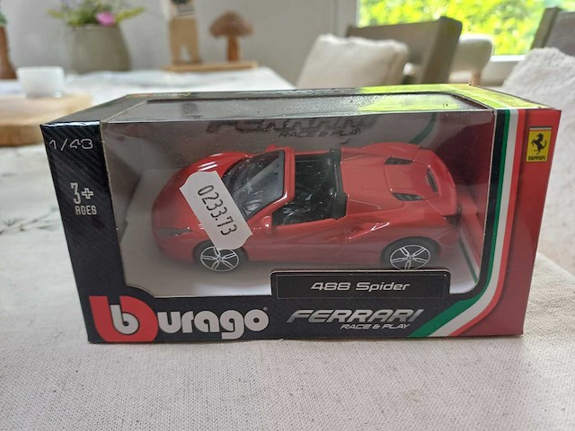 Ferrari - lot n3 miniatuurauto 1/13 - overige verzamelobjecten - afbeelding 1 van  7