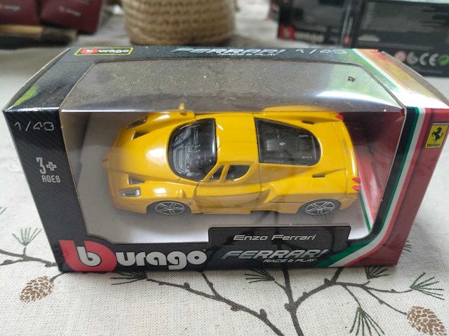 Ferrari - set van 15 burago 1/13 modelauto's - nieuwe verzamelobjecten - afbeelding 16 van  16