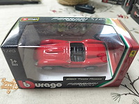 Ferrari - set van 15 burago 1/13 modelauto's - nieuwe verzamelobjecten - afbeelding 8 van  16