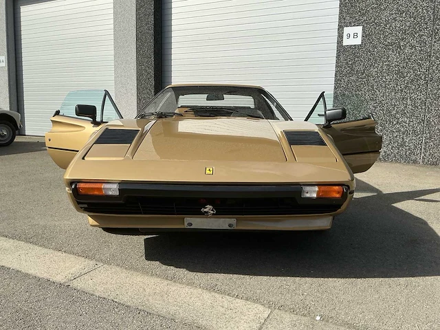 Ferrari 308 gts oldtimer - afbeelding 35 van  43