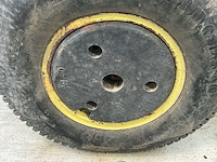 Ferrari 95/33 knicktractor + extra set banden - afbeelding 31 van  32